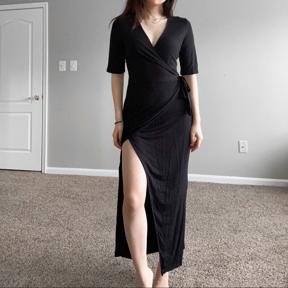 F21 Black Maxi Wrap Dress - Picture 1 of 6